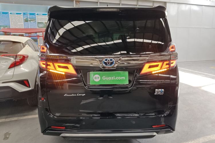 Used Toyota Vellfire 2021 Crown Dual-Engine 2.5L HV Supreme Edition Exterior 4