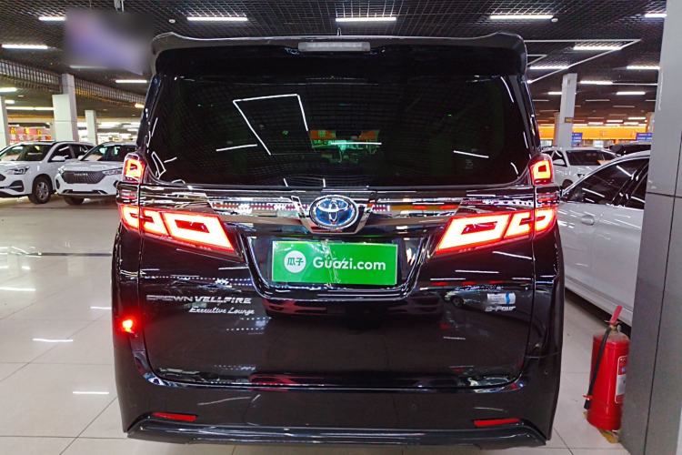 Used Toyota Vellfire 2021 Crown Dual-Engine 2.5L HV Prestige Edition Exterior 4