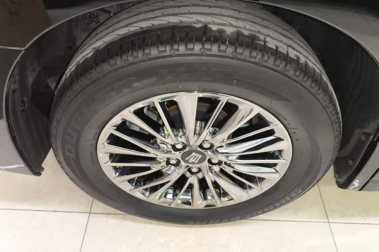 Used Toyota Vellfire 2021 Crown Dual-Engine 2.5L HV Prestige Edition Exterior 5