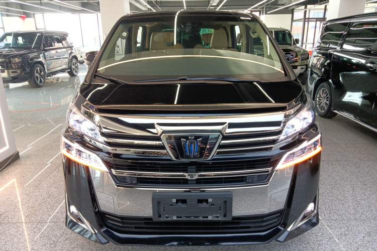 Used Toyota Vellfire 2021 Crown Dual-Engine 2.5L HV Prestige Edition Front