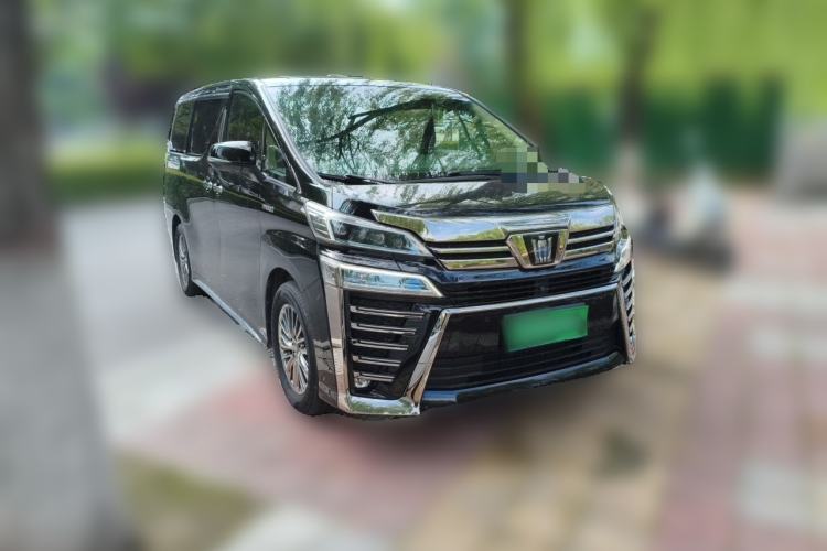 Used Toyota Vellfire 2021 Crown Dual-Engine 2.5L HV Supreme Edition Front Right 45 Deg