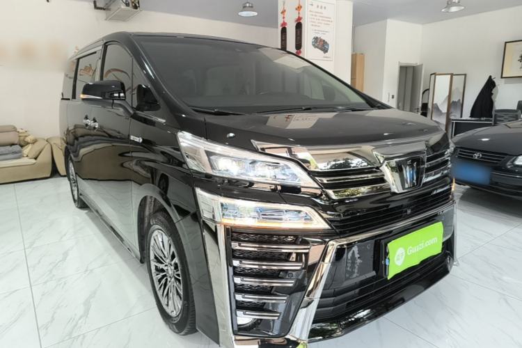 Used Toyota Vellfire 2021 Crown Dual-Engine 2.5L HV Supreme Edition Front Right 45 Deg