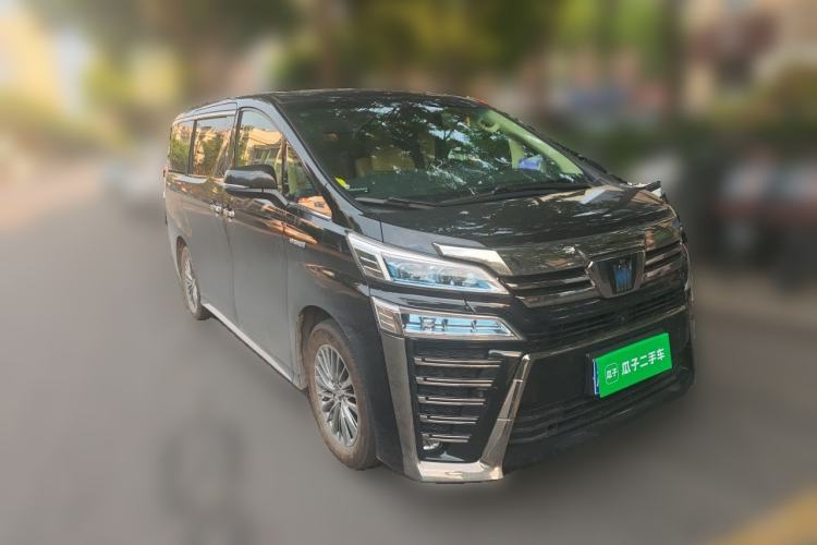 Used Toyota Vellfire 2021 Crown Dual-Engine 2.5L HV Supreme Edition Front Right 45 Deg