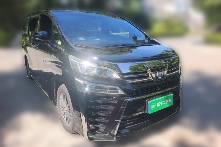 Used Toyota Vellfire 2021 Crown Dual-Engine 2.5L HV Supreme Edition Front Right 45 Deg