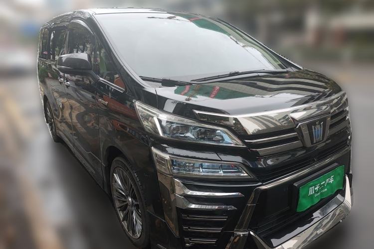 Used Toyota Vellfire 2021 Crown Dual-Engine 2.5L HV Prestige Edition Front Right 45 Deg