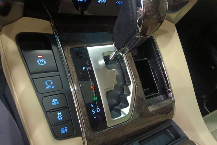 Used Toyota Vellfire 2021 Crown Dual-Engine 2.5L HV Prestige Edition Gear Lever