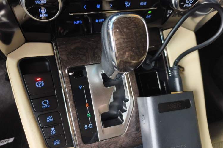 Used Toyota Vellfire 2021 Crown Dual-Engine 2.5L HV Prestige Edition Gear Lever