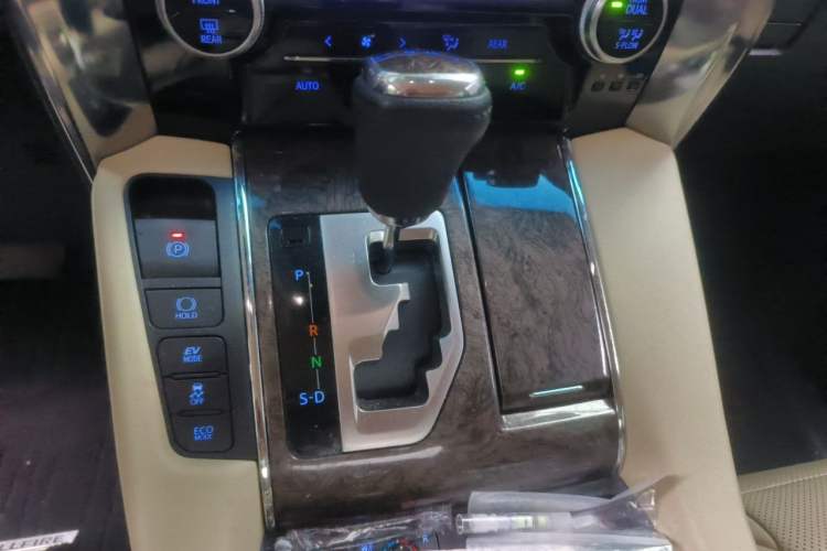 Used Toyota Vellfire 2021 Crown Dual-Engine 2.5L HV Prestige Edition Gear Lever
