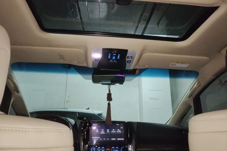 Used Toyota Vellfire 2021 Crown Dual-Engine 2.5L HV Prestige Edition Headliner