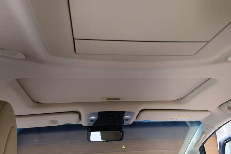 Used Toyota Vellfire 2021 Crown Dual-Engine 2.5L HV Supreme Edition Headliner