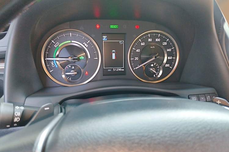 Used Toyota Vellfire 2021 Crown Dual-Engine 2.5L HV Supreme Edition Instrument Cluster