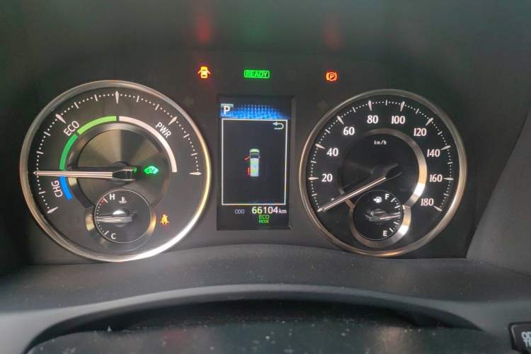 Used Toyota Vellfire 2021 Crown Dual-Engine 2.5L HV Supreme Edition Instrument Cluster