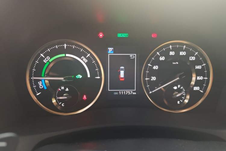 Used Toyota Vellfire 2021 Crown Dual-Engine 2.5L HV Supreme Edition Instrument Cluster