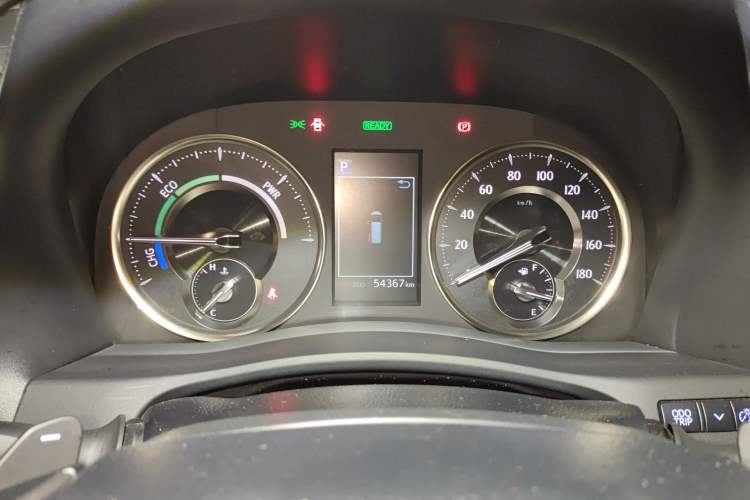 Used Toyota Vellfire 2021 Crown Dual-Engine 2.5L HV Supreme Edition Instrument Cluster