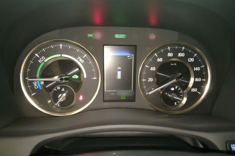 Used Toyota Vellfire 2021 Crown Dual-Engine 2.5L HV Prestige Edition Instrument Cluster