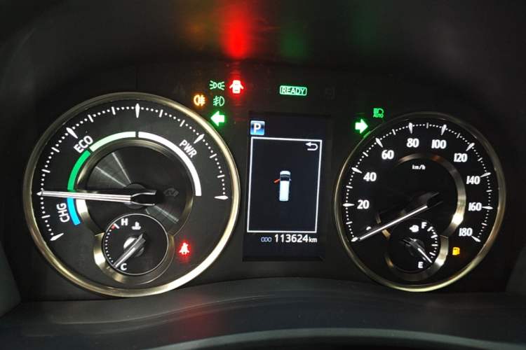 Used Toyota Vellfire 2021 Crown Dual-Engine 2.5L HV Prestige Edition Instrument Cluster
