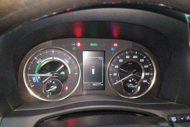 Used Toyota Vellfire 2021 Crown Dual-Engine 2.5L HV Supreme Edition Instrument Cluster