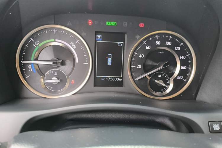 Used Toyota Vellfire 2021 Crown Dual-Engine 2.5L HV Supreme Edition Instrument Cluster