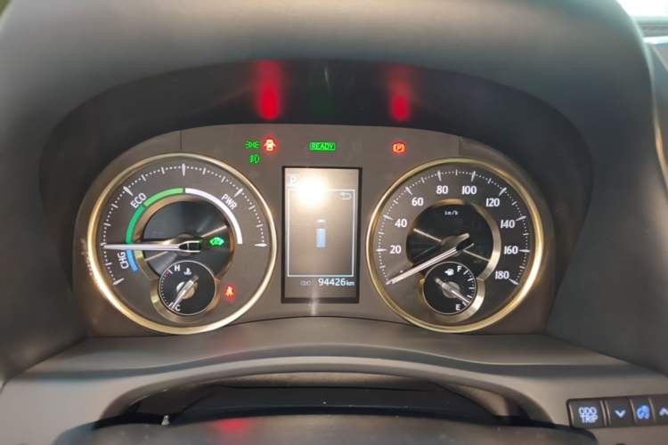 Used Toyota Vellfire 2021 Crown Dual-Engine 2.5L HV Prestige Edition Instrument Cluster