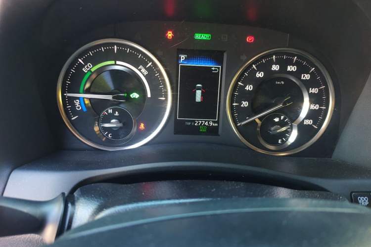 Used Toyota Vellfire 2021 Crown Dual-Engine 2.5L HV Supreme Edition Instrument Cluster