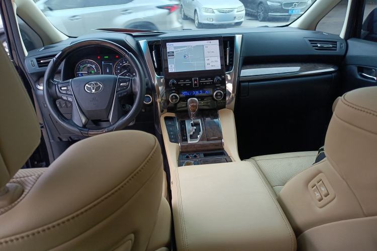 Used Toyota Vellfire 2021 Crown Dual-Engine 2.5L HV Prestige Edition Interior 2