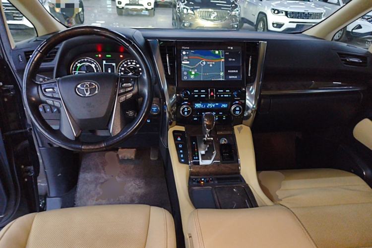 Used Toyota Vellfire 2021 Crown Dual-Engine 2.5L HV Prestige Edition Interior 2