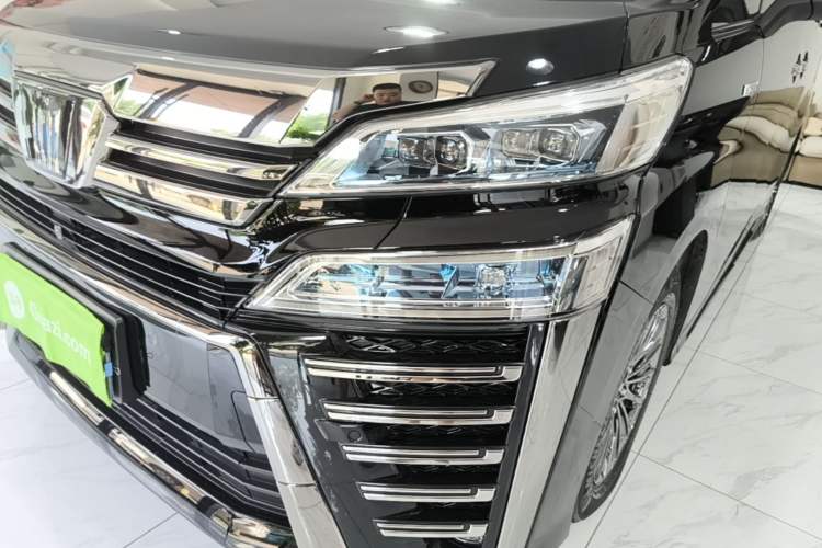 Used Toyota Vellfire 2021 Crown Dual-Engine 2.5L HV Supreme Edition Left Front Headlight