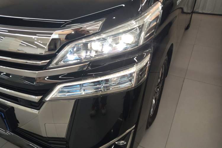Used Toyota Vellfire 2021 Crown Dual-Engine 2.5L HV Prestige Edition Left Front Headlight
