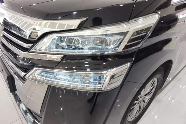 Used Toyota Vellfire 2021 Crown Dual-Engine 2.5L HV Prestige Edition Left Front Headlight
