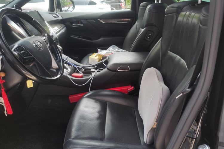 Used Toyota Vellfire 2021 Crown Dual-Engine 2.5L HV Prestige Edition Left Front Seat
