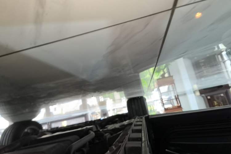 Used Toyota Vellfire 2021 Crown Dual-Engine 2.5L HV Supreme Edition Left Side Sill