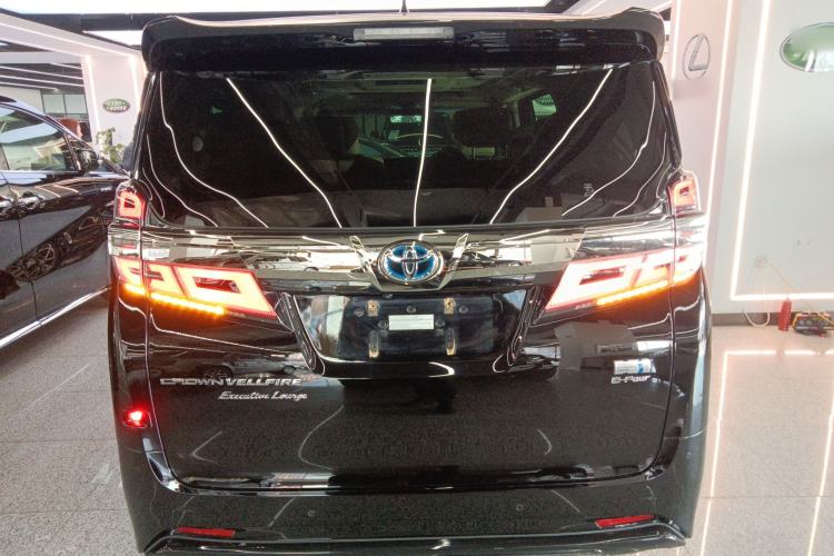 Used Toyota Vellfire 2021 Crown Dual-Engine 2.5L HV Prestige Edition Rear