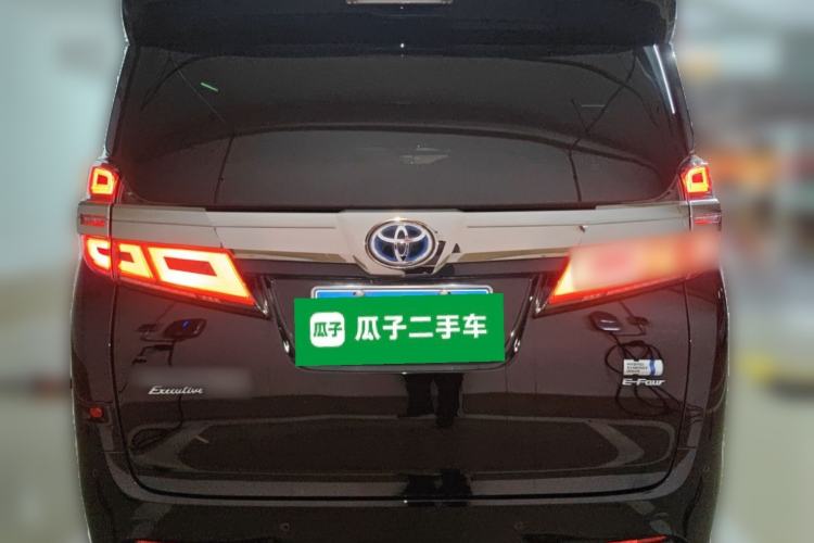 Used Toyota Vellfire 2021 Crown Dual-Engine 2.5L HV Prestige Edition Rear