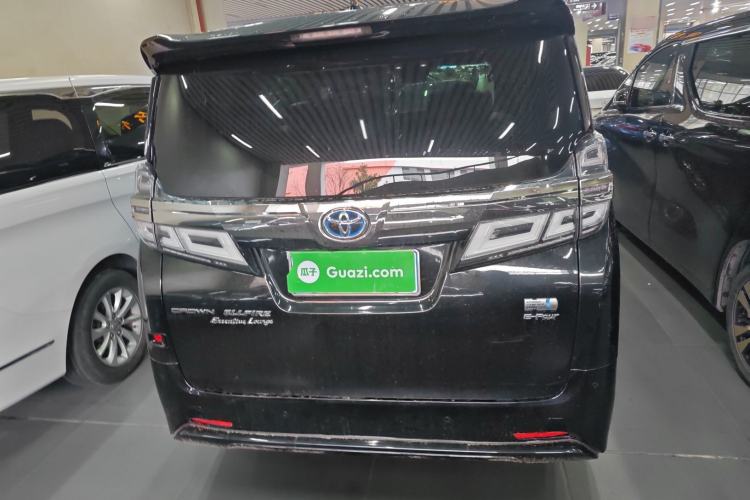 Used Toyota Vellfire 2021 Crown Dual-Engine 2.5L HV Prestige Edition Rear