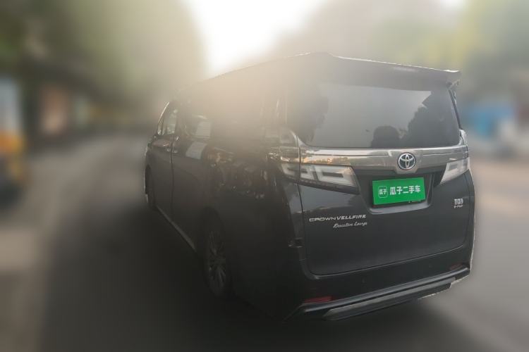 Used Toyota Vellfire 2021 Crown Dual-Engine 2.5L HV Supreme Edition Rear Left 45 Deg