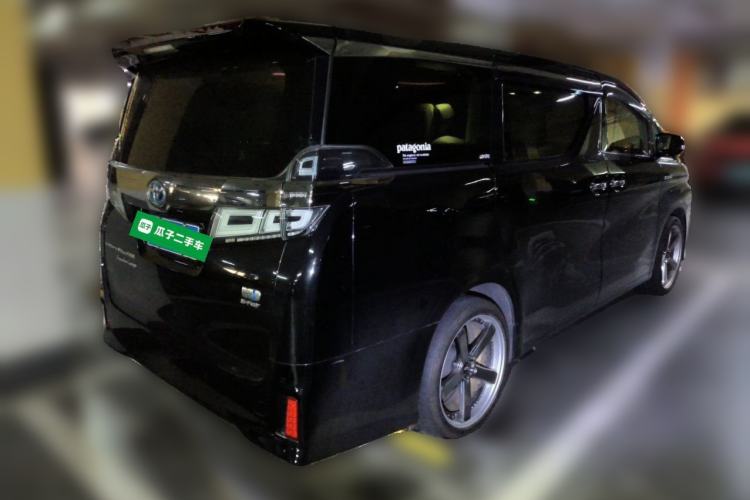 Used Toyota Vellfire 2021 Crown Dual-Engine 2.5L HV Prestige Edition Rear Right 45 Deg