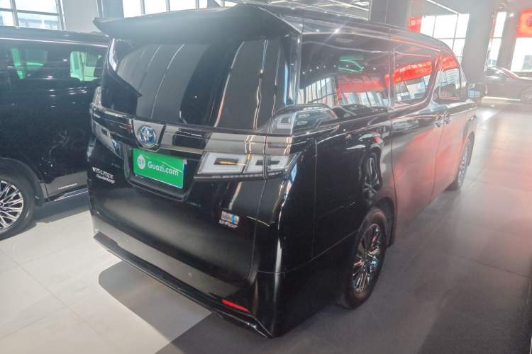 Used Toyota Vellfire 2021 Crown Dual-Engine 2.5L HV Prestige Edition Rear Right 45 Deg
