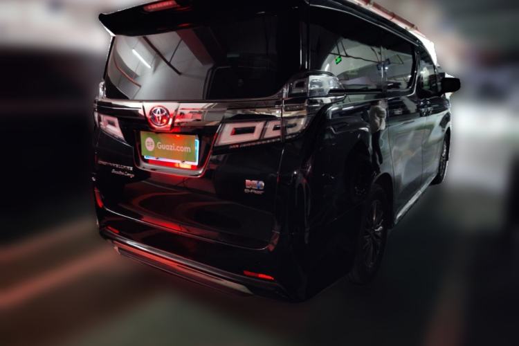 Used Toyota Vellfire 2021 Crown Dual-Engine 2.5L HV Supreme Edition Rear Right 45 Deg