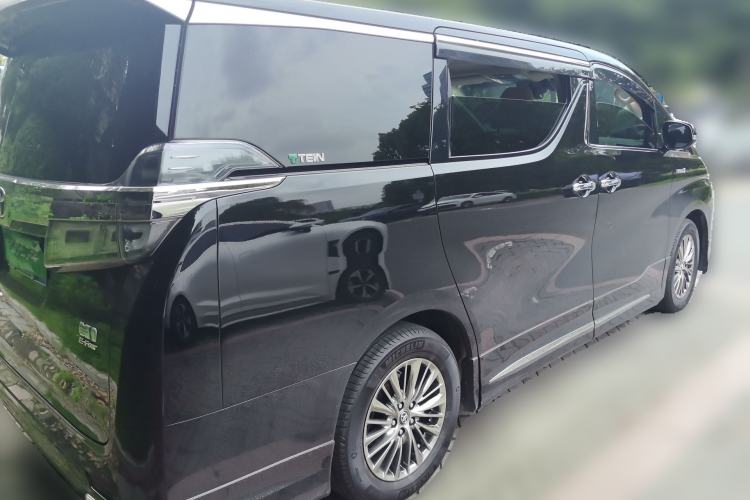 Used Toyota Vellfire 2021 Crown Dual-Engine 2.5L HV Supreme Edition Rear Right 45 Deg