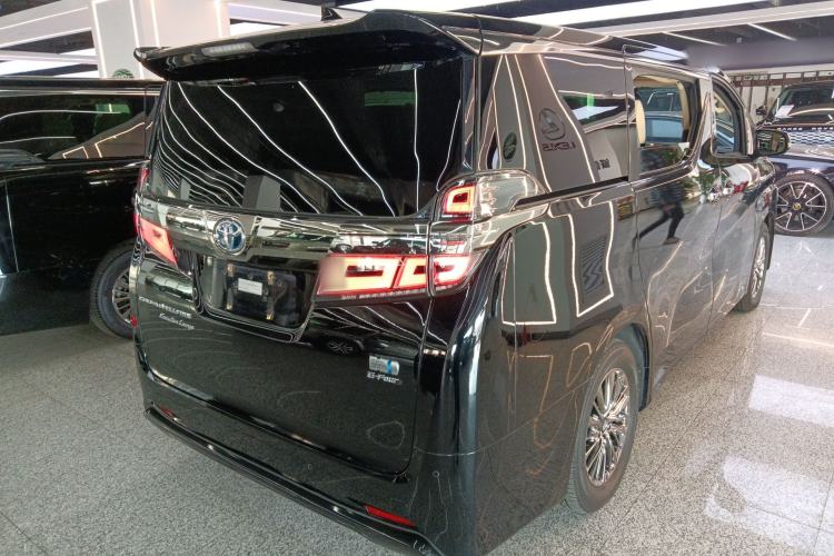 Used Toyota Vellfire 2021 Crown Dual-Engine 2.5L HV Prestige Edition Rear Right 45 Deg