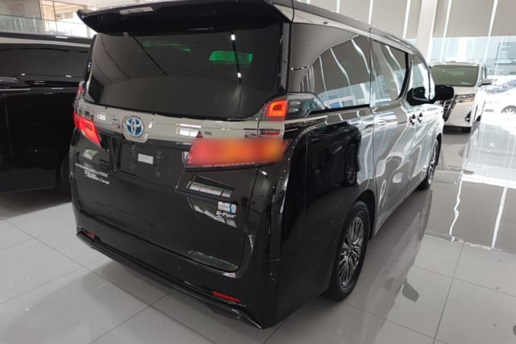 Used Toyota Vellfire 2021 Crown Dual-Engine 2.5L HV Prestige Edition Rear Right 45 Deg
