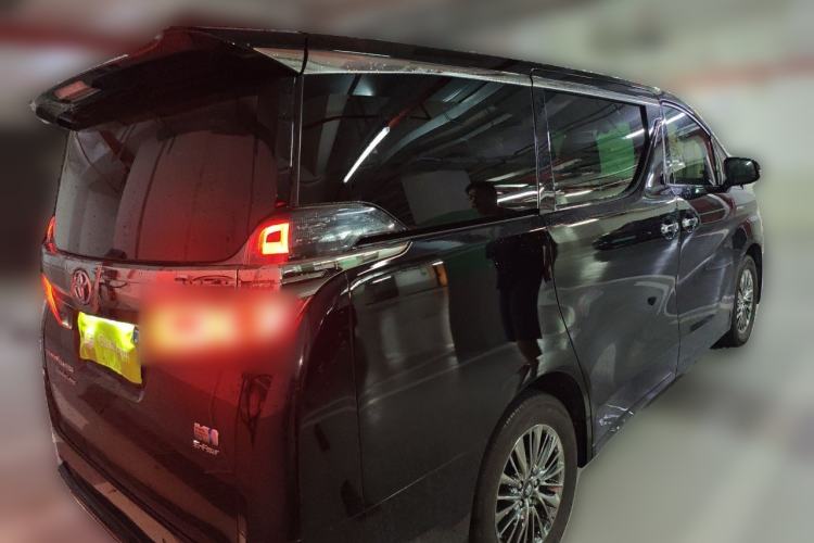 Used Toyota Vellfire 2021 Crown Dual-Engine 2.5L HV Prestige Edition Rear Right 45 Deg
