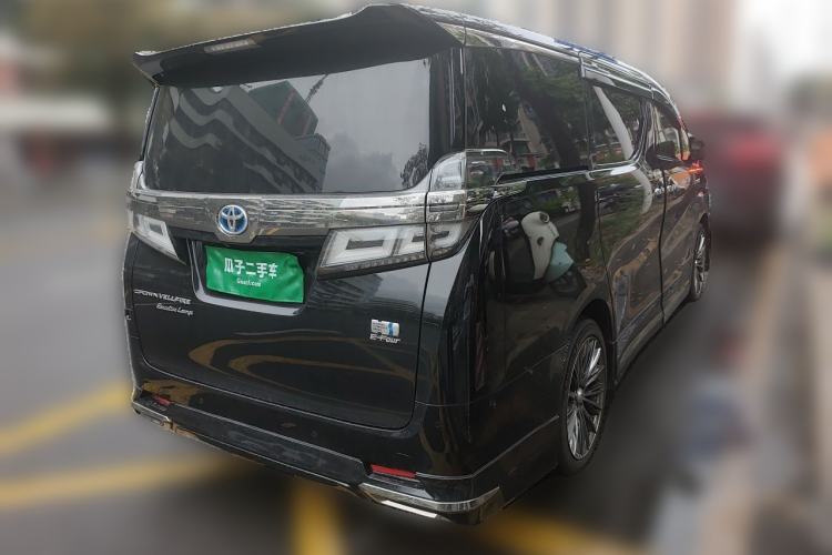 Used Toyota Vellfire 2021 Crown Dual-Engine 2.5L HV Prestige Edition Rear Right 45 Deg