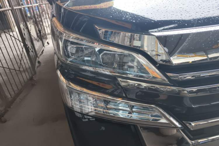 Used Toyota Vellfire 2021 Crown Dual-Engine 2.5L HV Prestige Edition Right Front Headlight