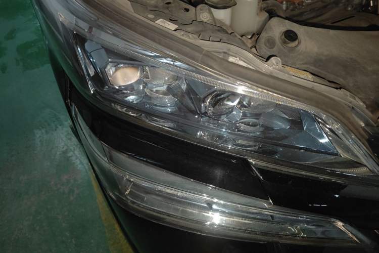 Used Toyota Vellfire 2021 Crown Dual-Engine 2.5L HV Luxury Edition Right Front Headlight