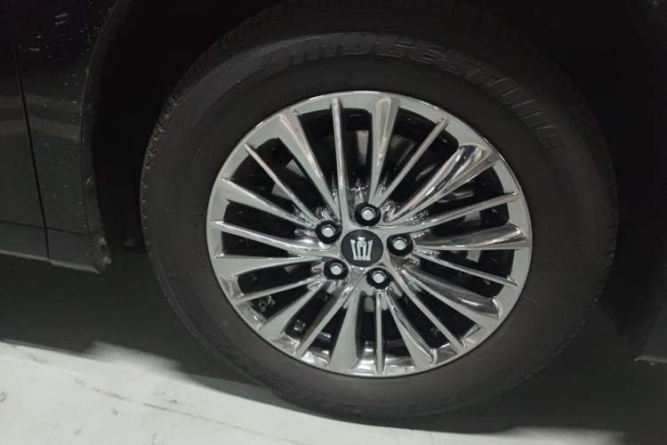 Used Toyota Vellfire 2021 Crown Dual-Engine 2.5L HV Prestige Edition Right Front Wheel Hub