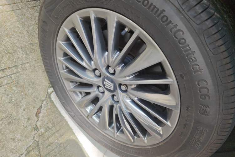 Used Toyota Vellfire 2021 Crown Dual-Engine 2.5L HV Luxury Edition Right Front Wheel Hub