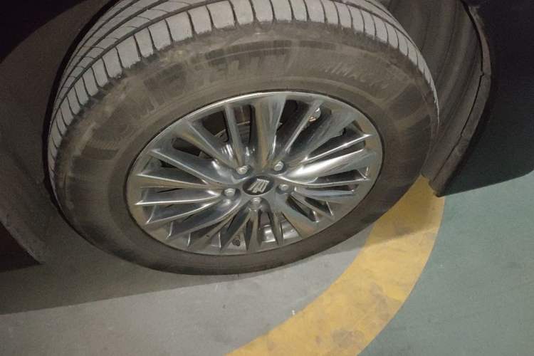 Used Toyota Vellfire 2021 Crown Dual-Engine 2.5L HV Prestige Edition Right Front Wheel Hub