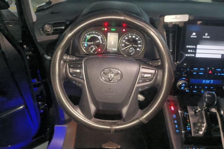 Used Toyota Vellfire 2021 Crown Dual-Engine 2.5L HV Luxury Edition Steering Wheel