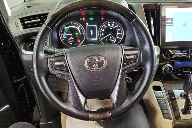 Used Toyota Vellfire 2021 Crown Dual-Engine 2.5L HV Supreme Edition Steering Wheel